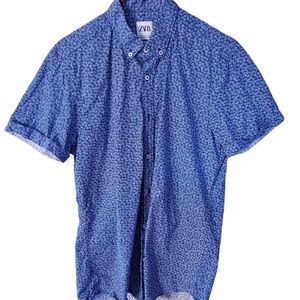 Zara Slim Fit Button Down Shirt Size Medium Short Sleeve Floral Blue